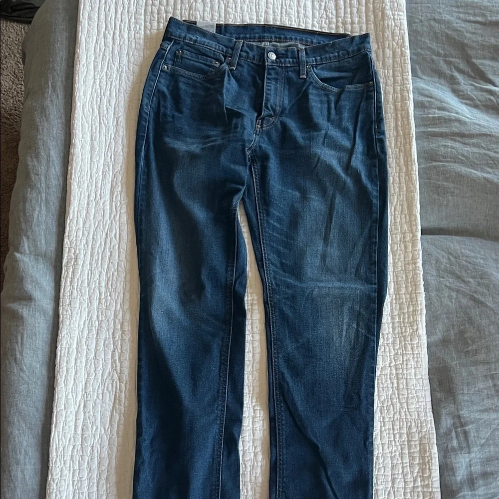 Levi's 541 Slim Straight Jeans in Dark Blue Denim